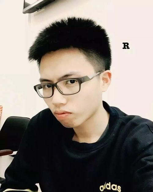 黄嘉欣明星,璀璨星途，闪耀舞台的璀璨明珠